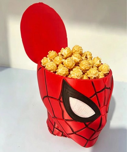 Spider man nuovissimo - nuovissimo, giorno